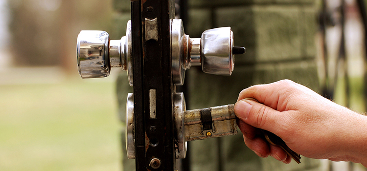front door latch repair Long Beach