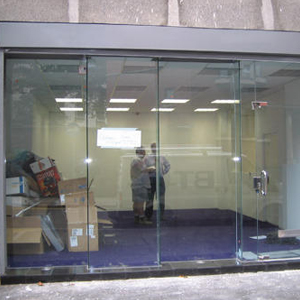 shop front door repair Long Beach